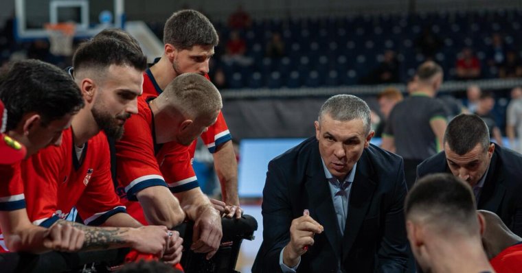 Egy győzelemre az elődöntőtől a VSK kosarasai