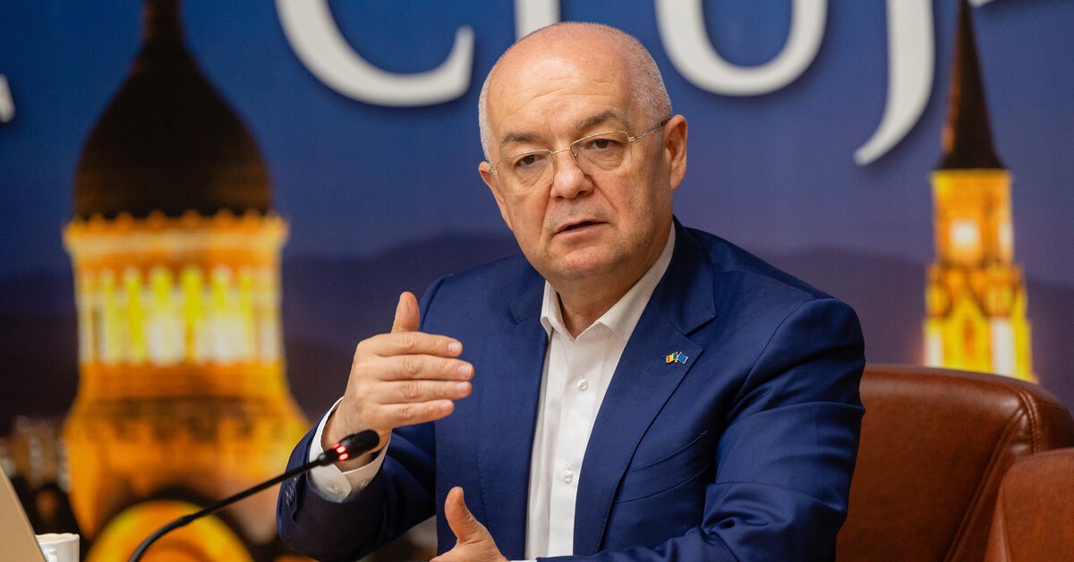 Emil Boc az orosz állami jelképek mellőzését kéri