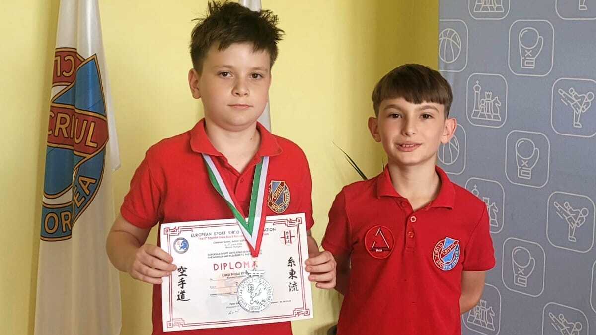 A kontinens legjobbjai között bizonyítottak a Crișul SK karatésai