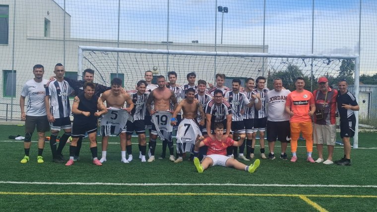 V. Liga: gólzárporral ünnepelte ezüstérmét a Bihari Juventus