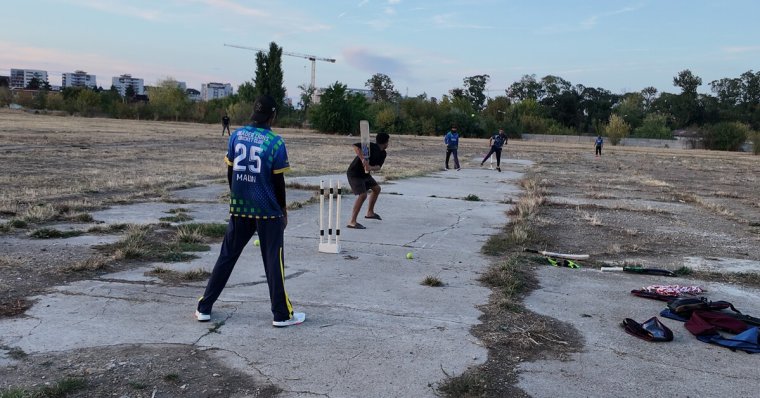 A gazdasági bevándorlók a kedvenc sportjukat is magukkal hozták