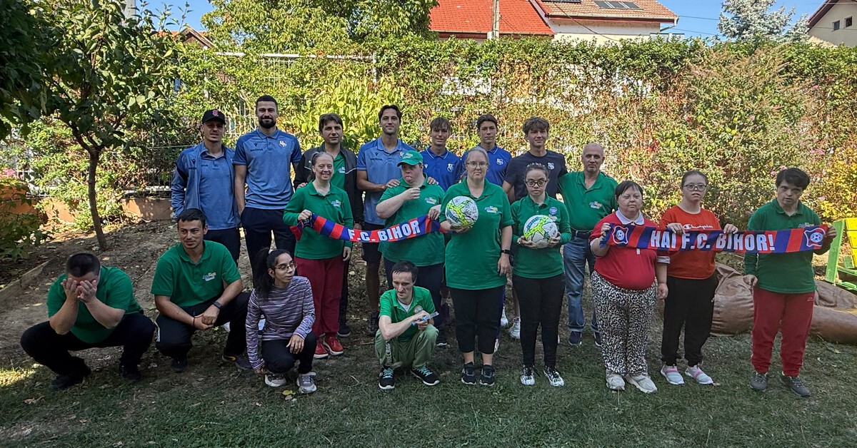 A Down Egyesületnél jártak a Bihar FC focistái