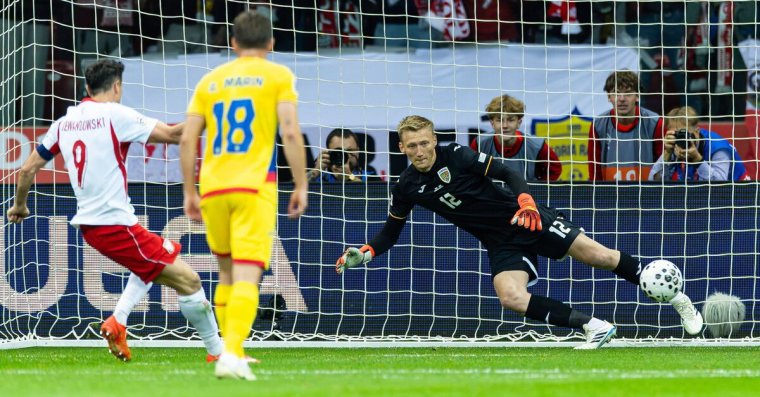 A román futball legsúlyosabb kudarcait idézte a varsói összeomlás