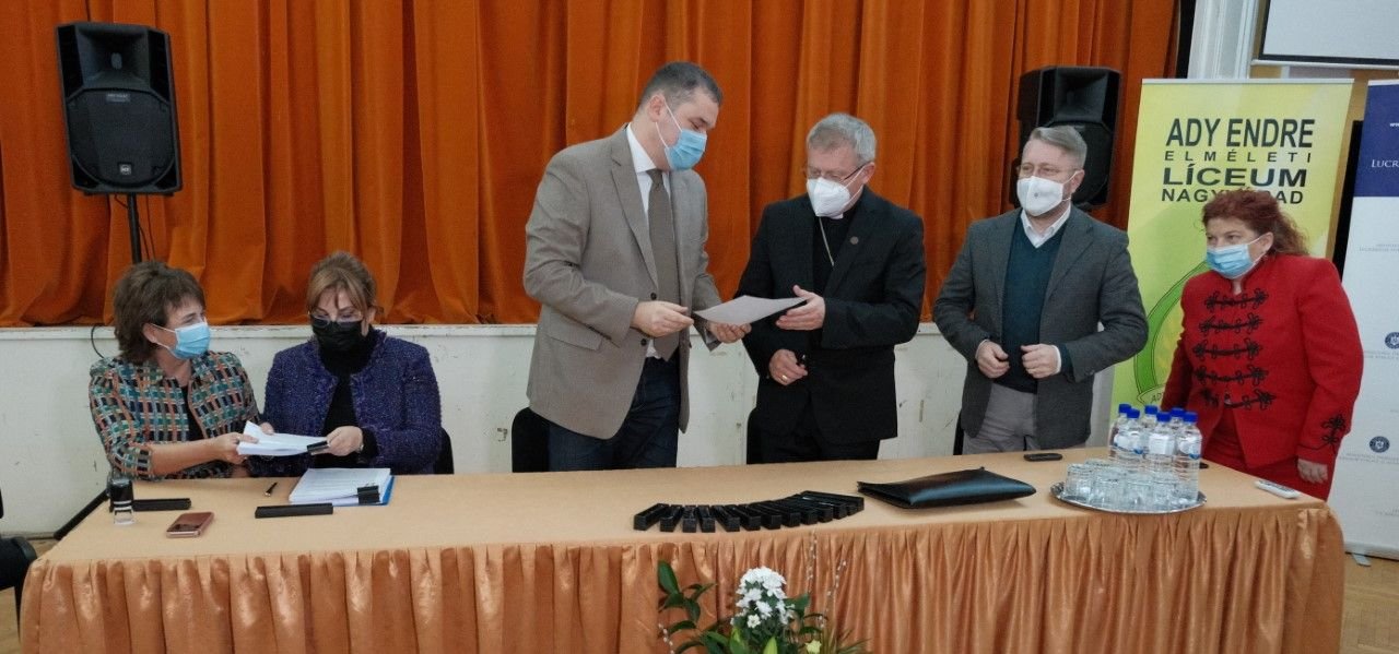 Aláírták a nagyváradi Ady Endre Líceum felújításának kivitelezési szerződését