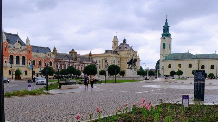 A lakosság 83 százaléka szerint az országnak a Nyugat felé kell irányulnia politikai és katonai szövetségek tekintetében