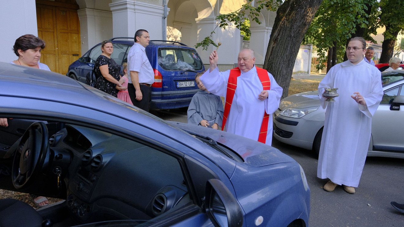 Gépjárműveket áldottak Szent Kristóf ünnepén