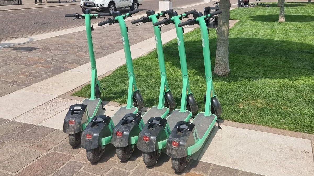 Vizsgálják az e-rollerek helyzetét Nagyváradon