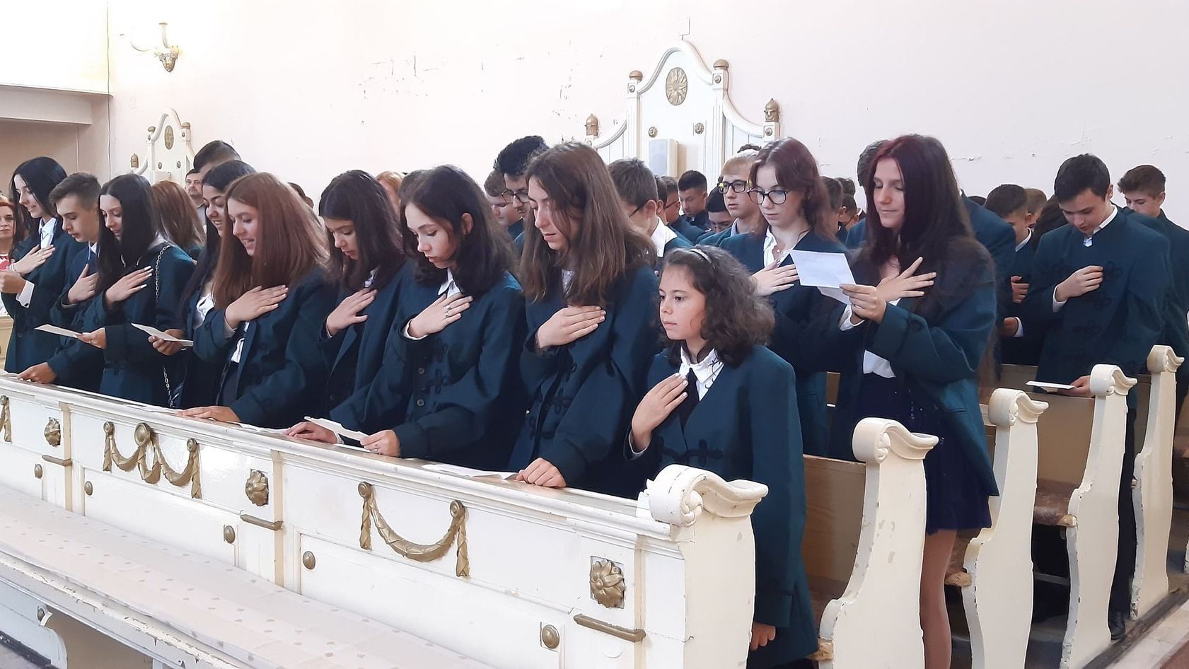 Tanévkezdés Isten áldásával