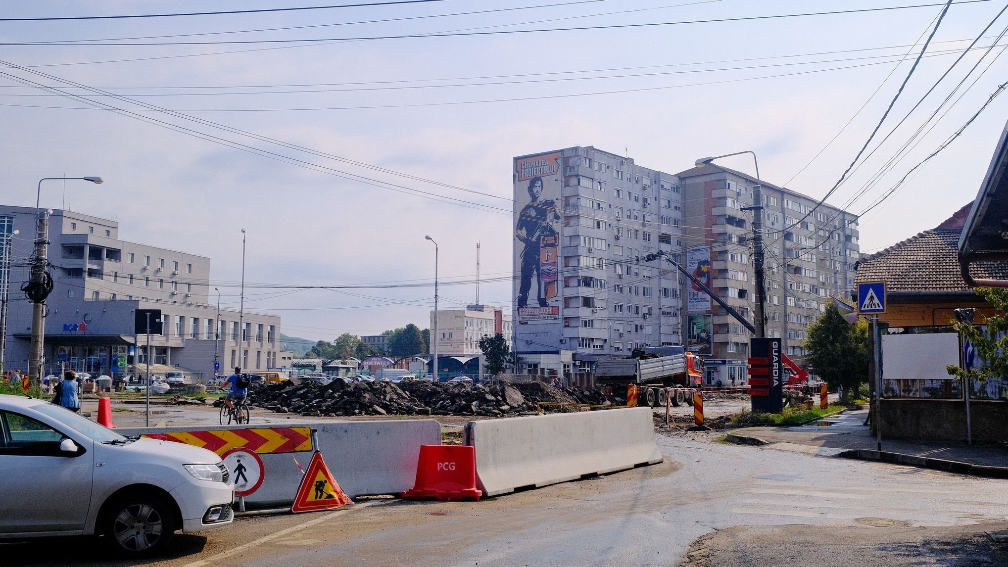 Panaszkodnak az autósok a közlekedési káoszra