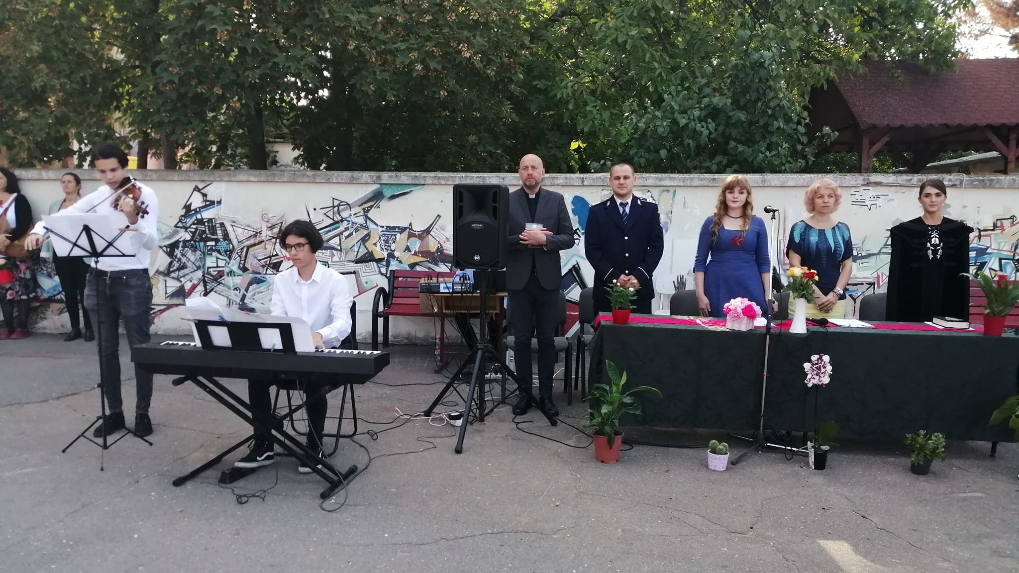 Megnyitotta kapuit a művészeti líceum is