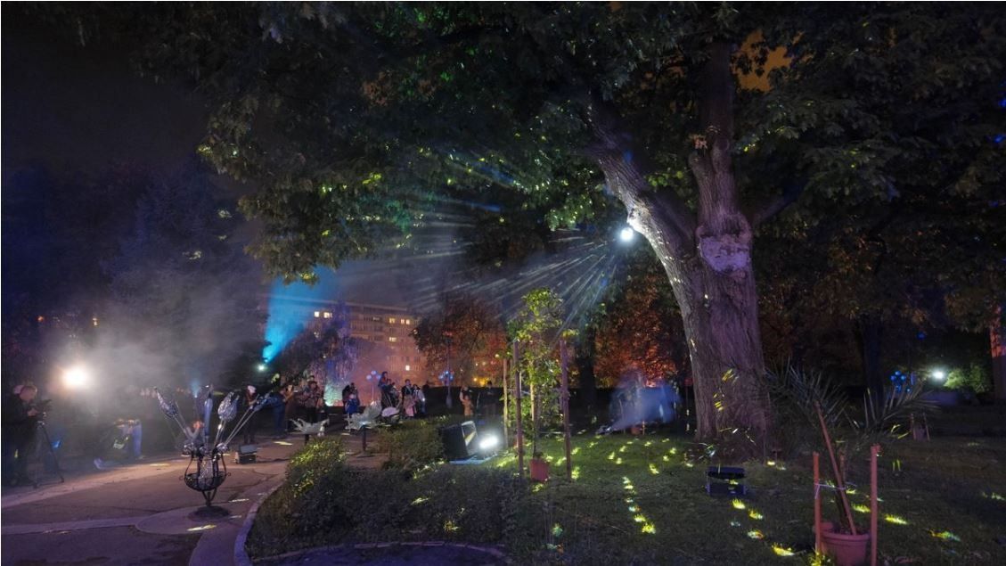 Többezer érdeklődőt vonzott a „varázslatos kert”