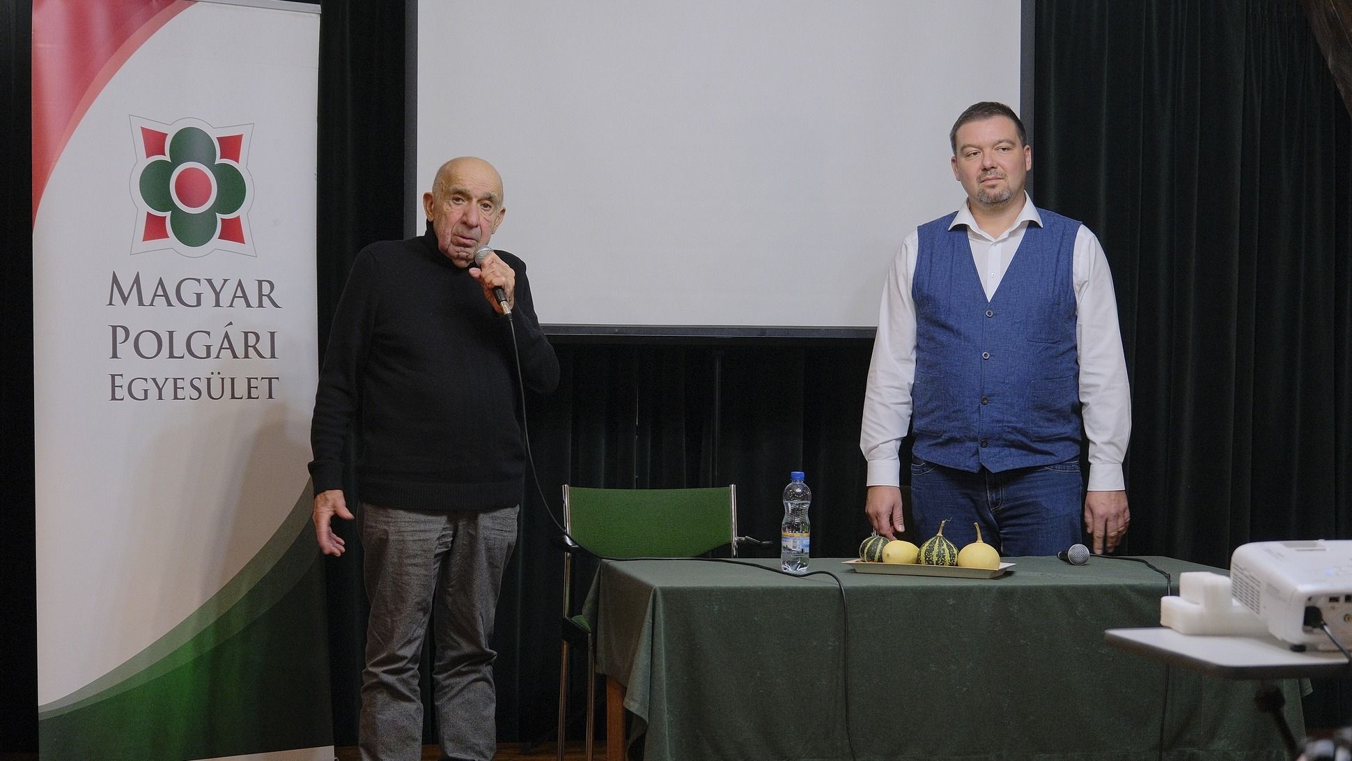 Polgári Esték Stefka Istvánnal és Huth Gergellyel