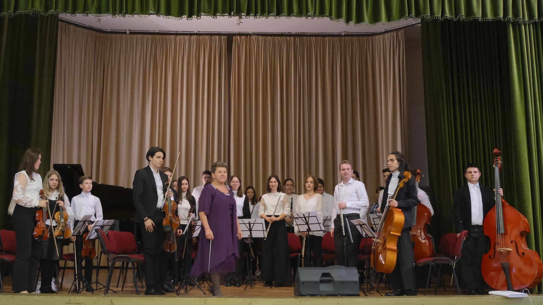 Jótékonysági koncertet szerveztek Bíró Éva gyógyulásáért