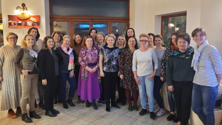 Női szolidaritás: összefogás Bíró Éváért