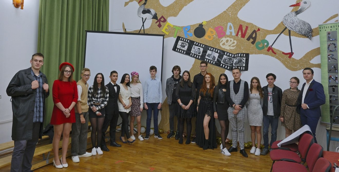 RetRobbanás a Lorántffy gimnáziumban