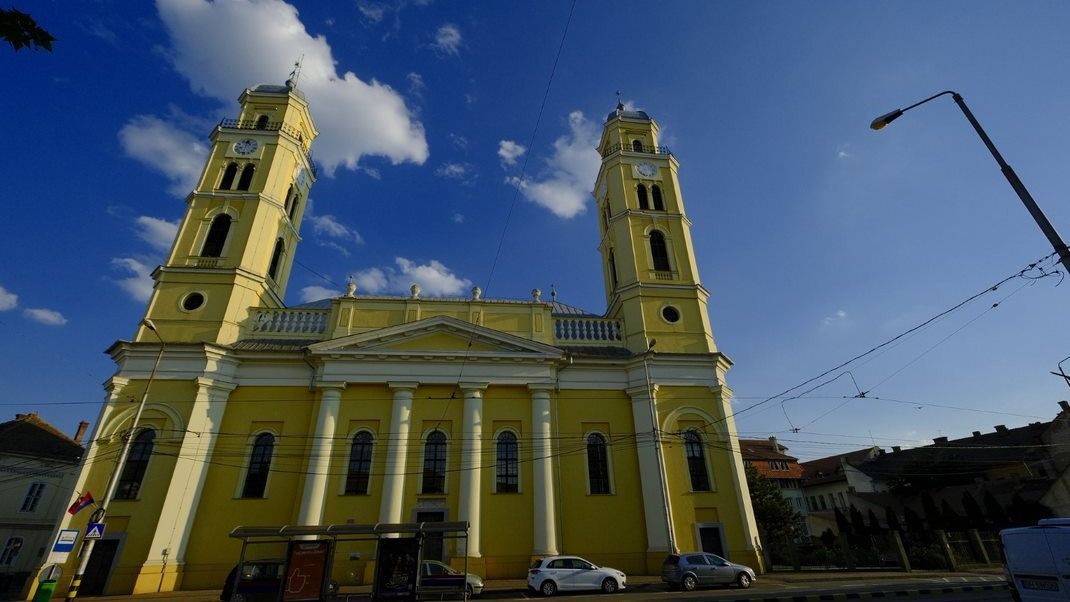 Nyitott templom Újvároson