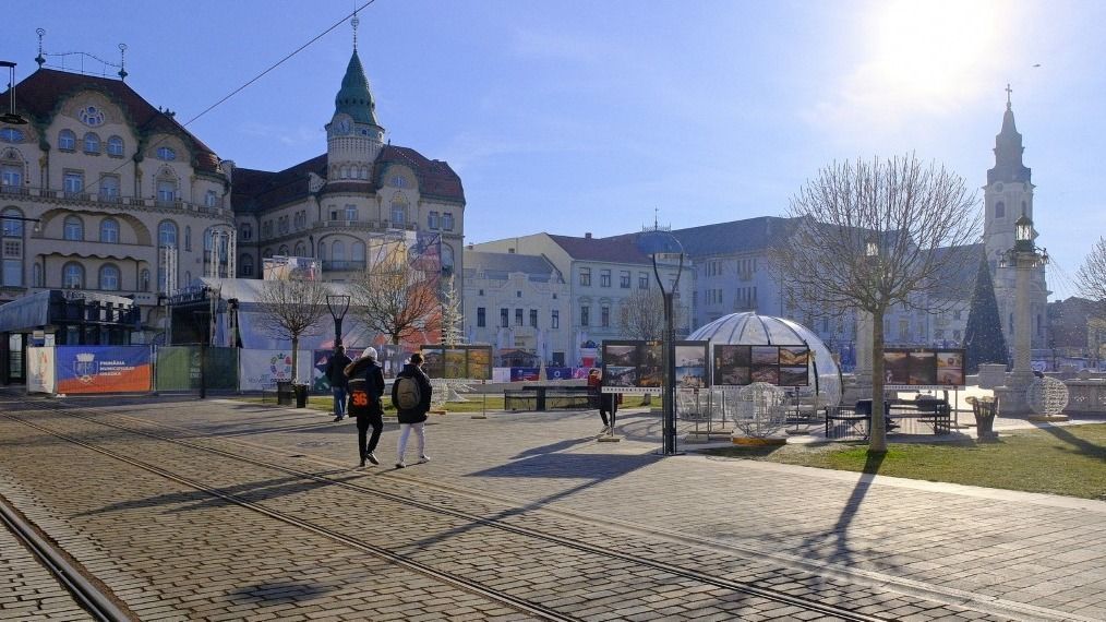 Az ilyenkor megszokottnál enyhébb idő lesz karácsonykor és szilveszterkor; csak a hegyekben havazhat