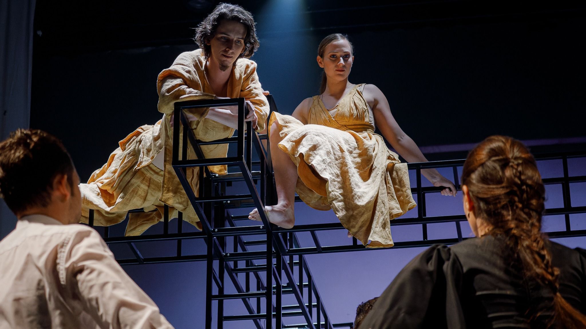 Az élet legmeghatározóbb állomásai másfél órában