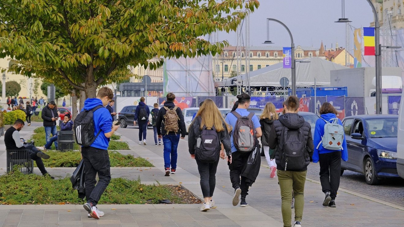 Felmérés készült a továbbtanuló magyar diákokról