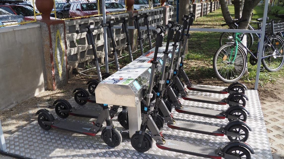 Az Európai Közlekedésbiztonsági Tanács egységes szabályokat javasol az elektromos rollerekre