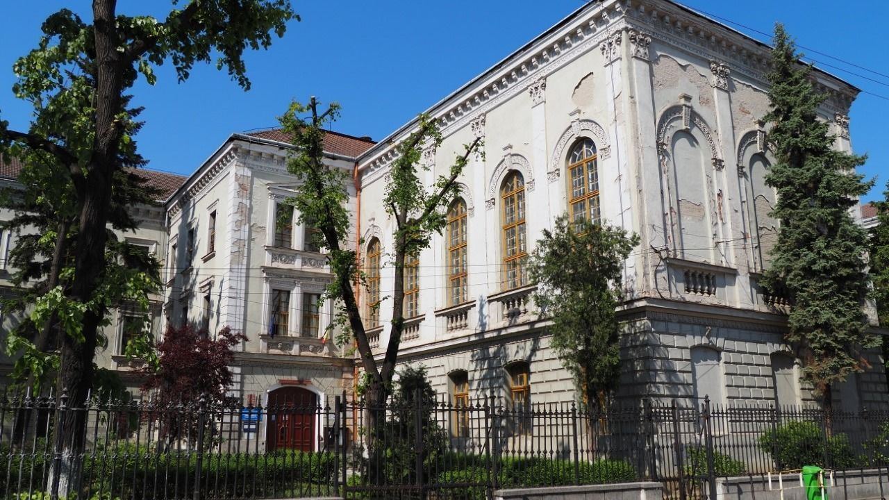 Iskolafelújítás egyetlen beruházásból