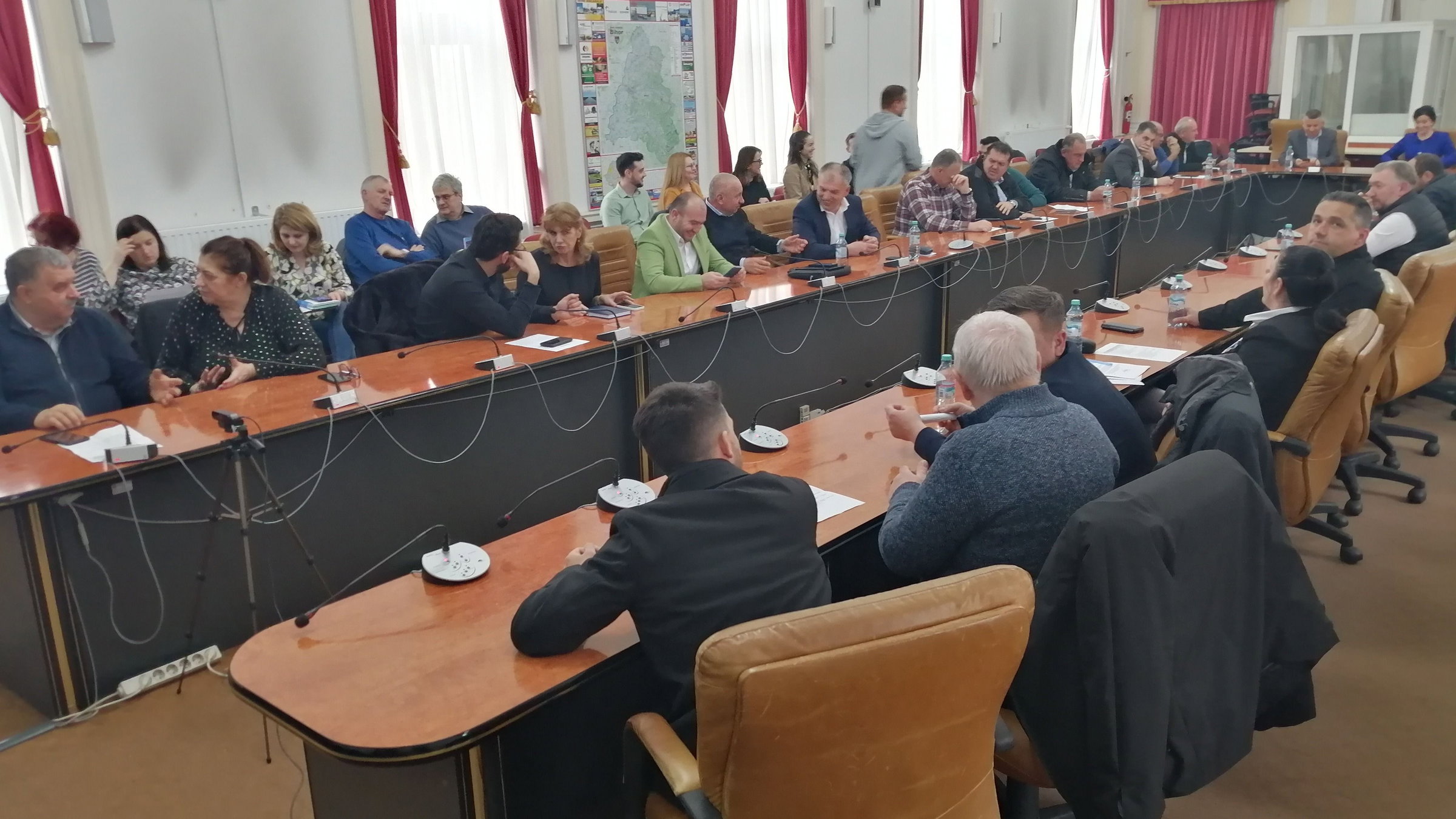 Beruházásokról szavaztak a rendkívüli megyegyűlésen