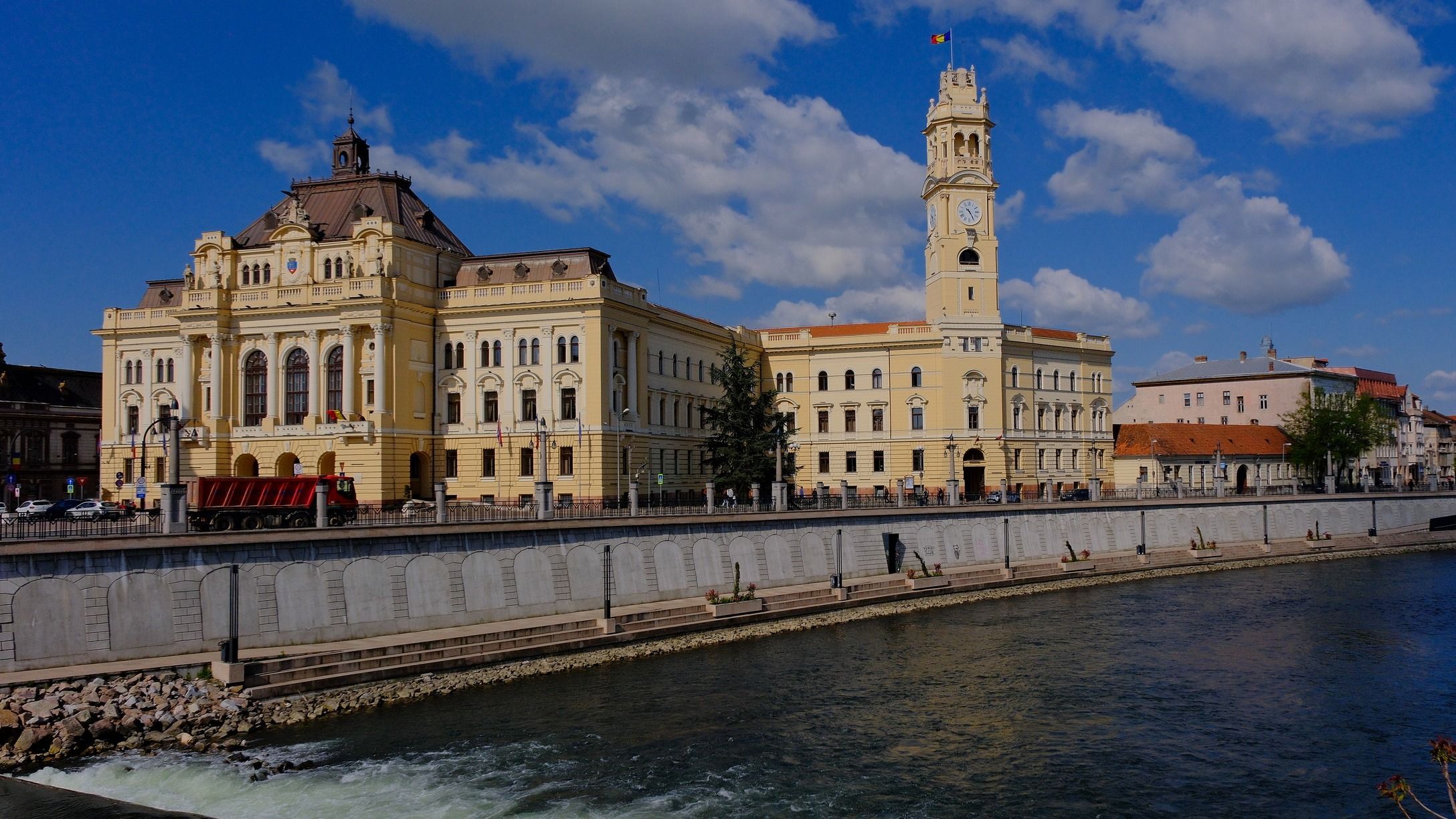Akinek több ingatlana van, magasabb adót fizet