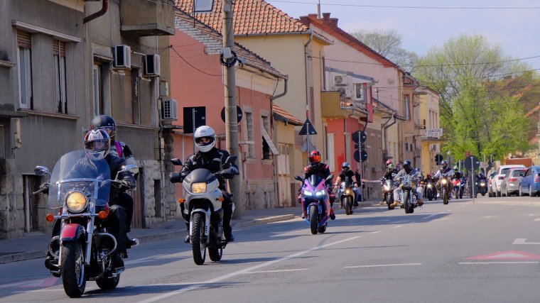 Megnyitották a motoros idényt Nagyváradon
