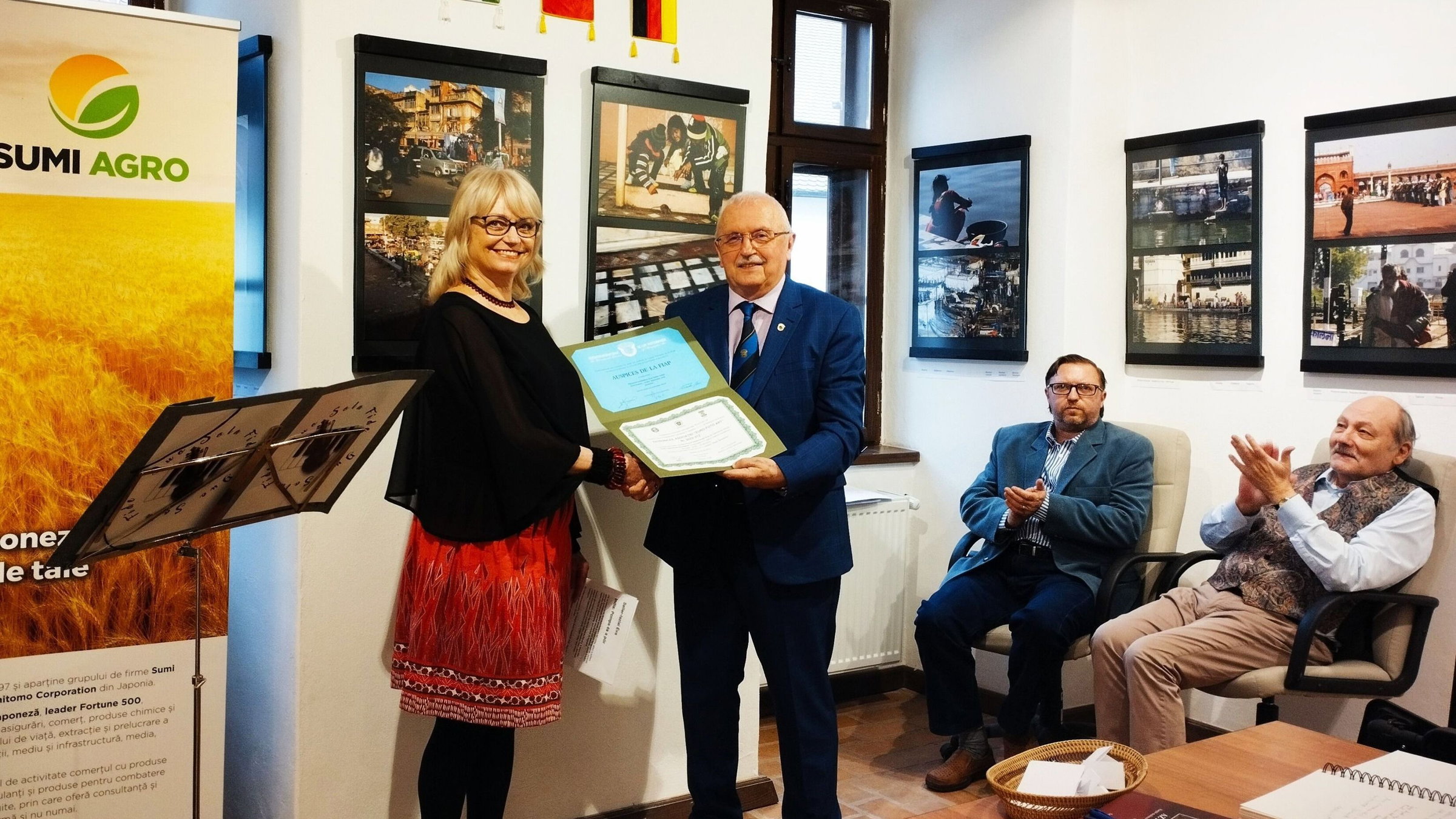 Indiáról nyílt kiállítás a várbeli galériában