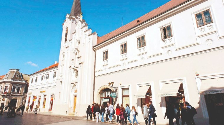 Euróeső hull a Bihar megyei oktatásügyre
