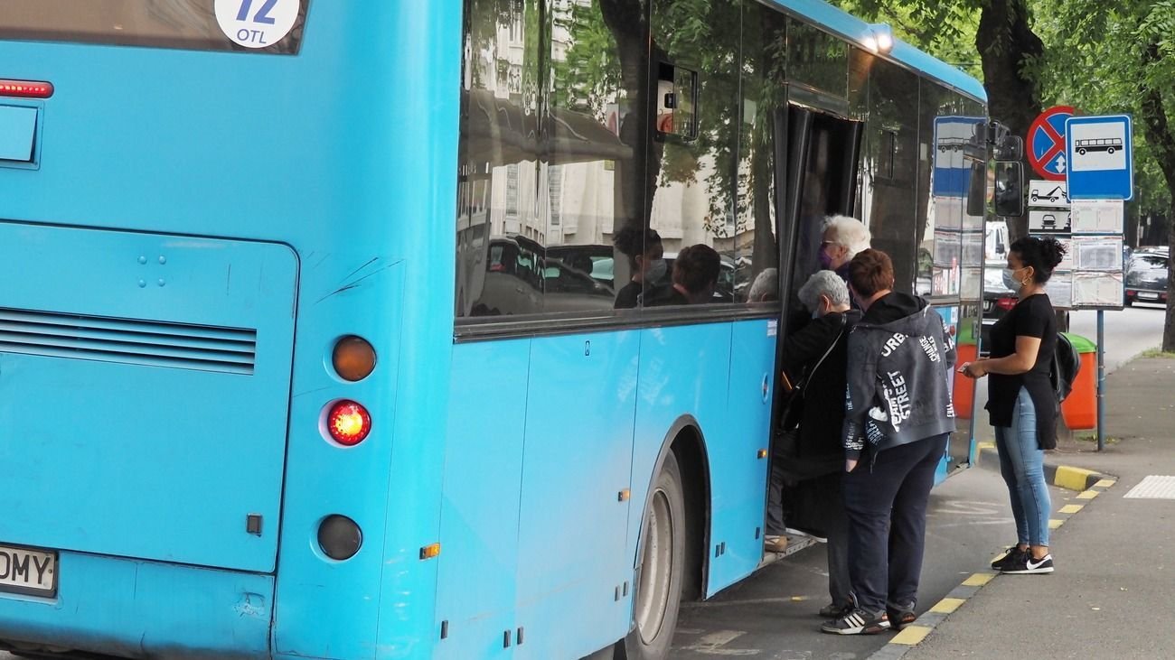 Módosul a 10-es autóbusz útvonala