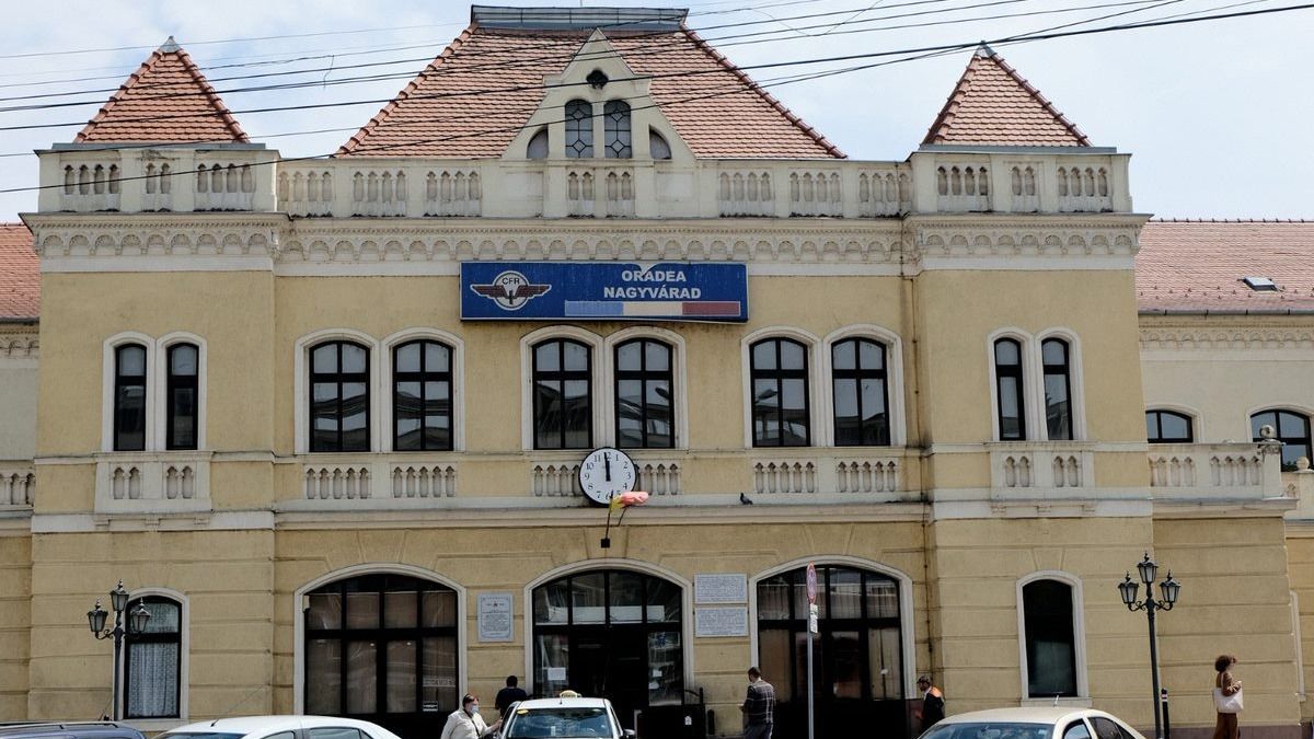 Indulnak a napvonatok a román tengerpartra