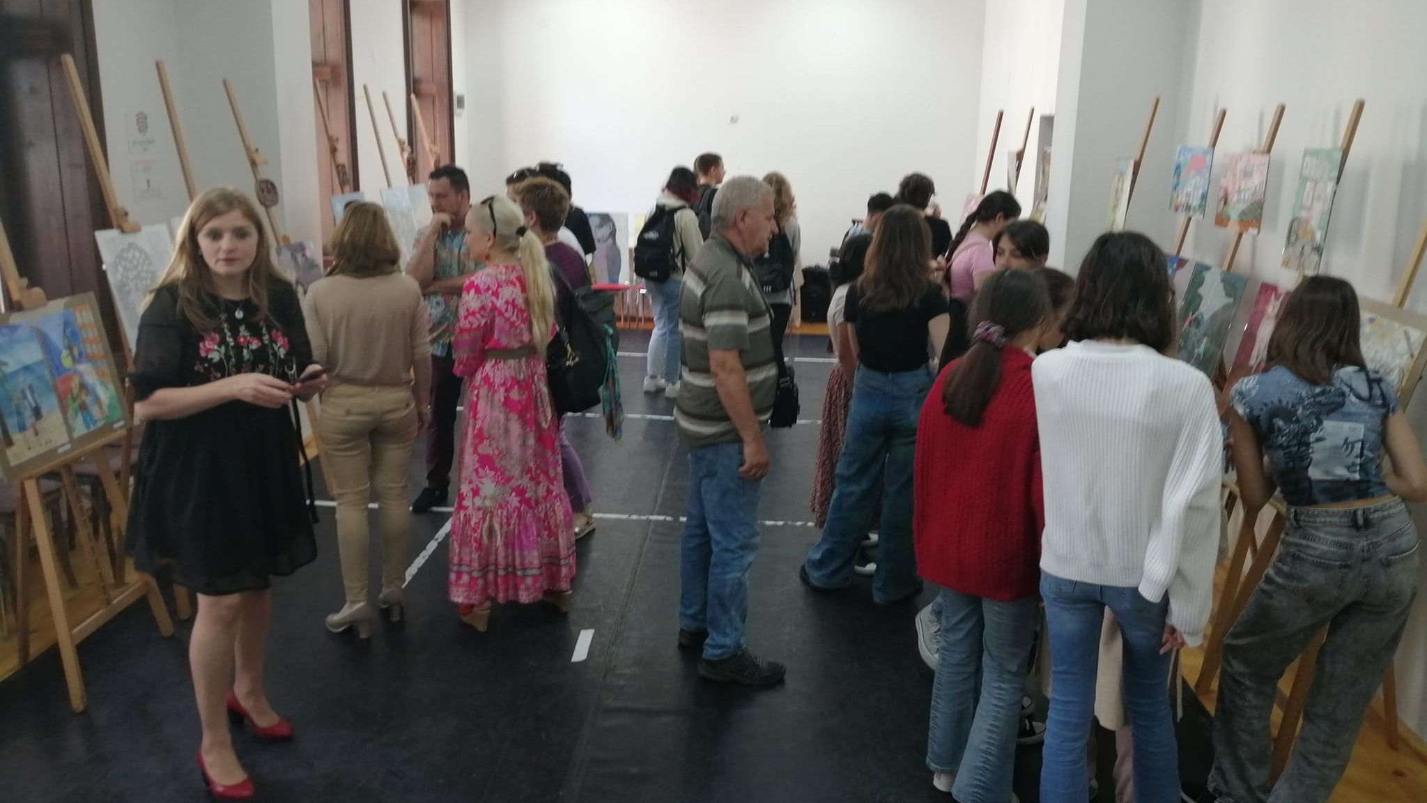 A családról nyílt kiállítás a Léda-házban