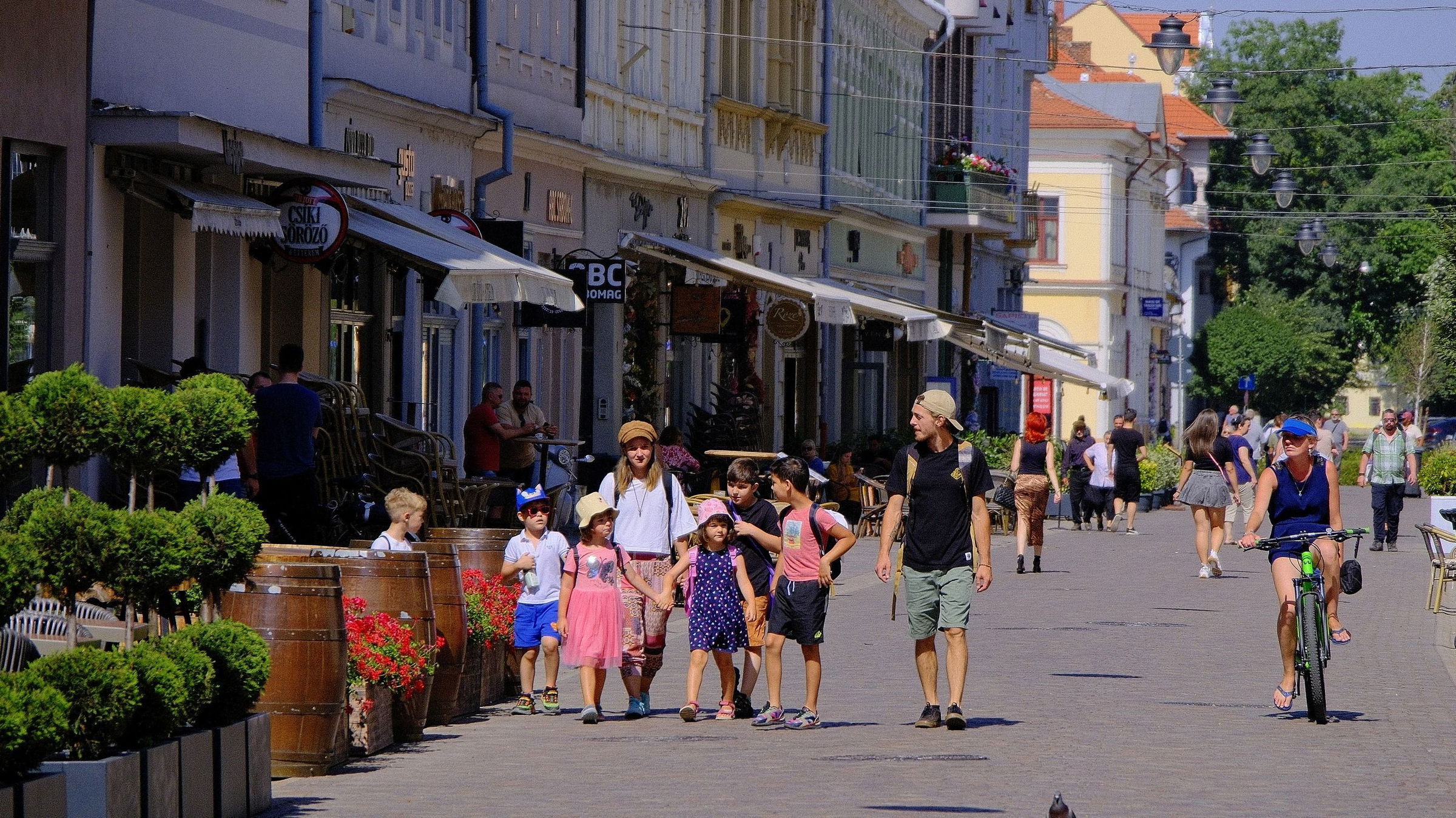 Első- és másodfokú hőségriasztás lesz érvényben csütörtökig az ország déli felében