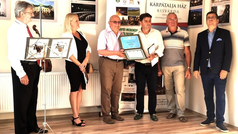 Bátfán és Kisvárdán nyílt kiállítás