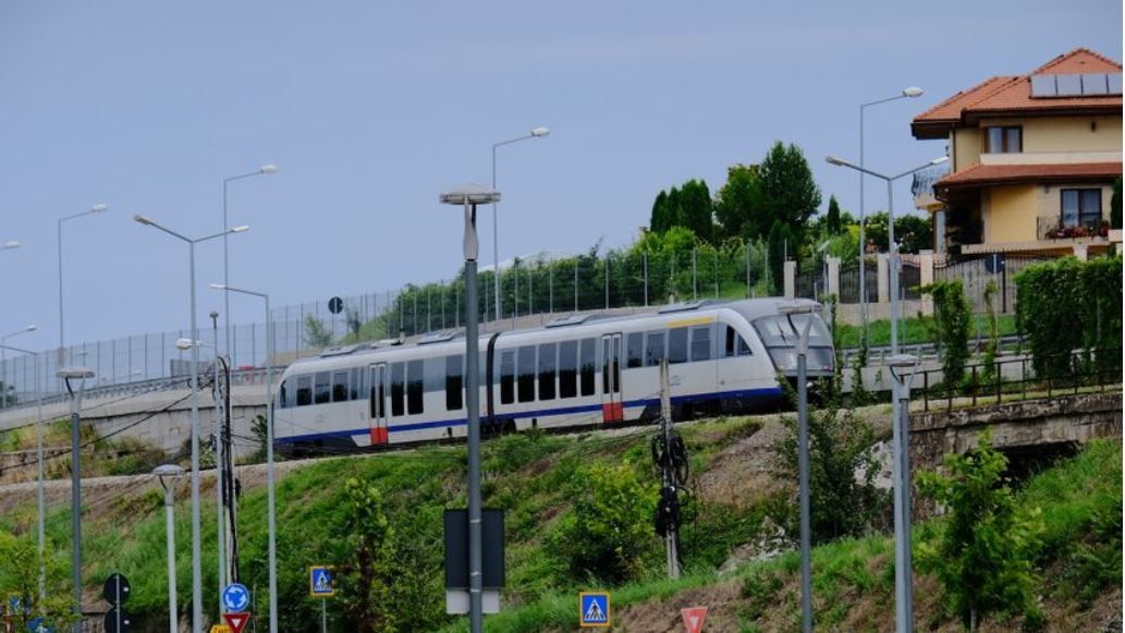 Szeptember 15-én figyelmeztető sztrájkot tartanak a CFR alkalmazottai