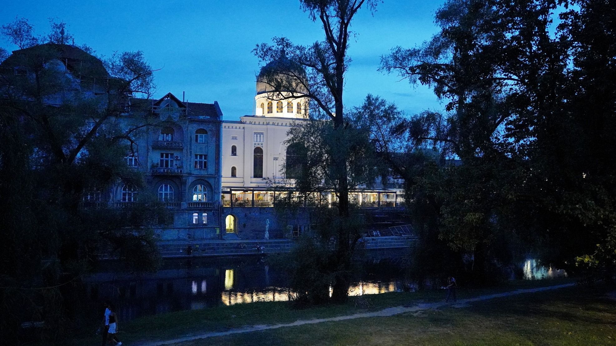 Nyitott Zsinagógák Éjszakája Váradon