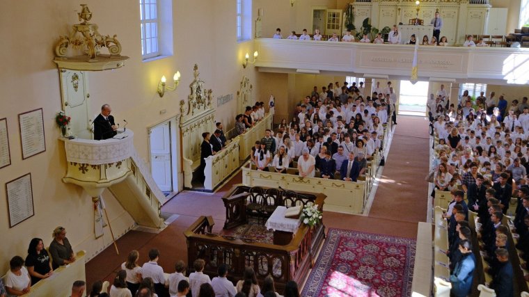 Elkezdődött a tanév a kibővült Lorántffy gimnáziumban is