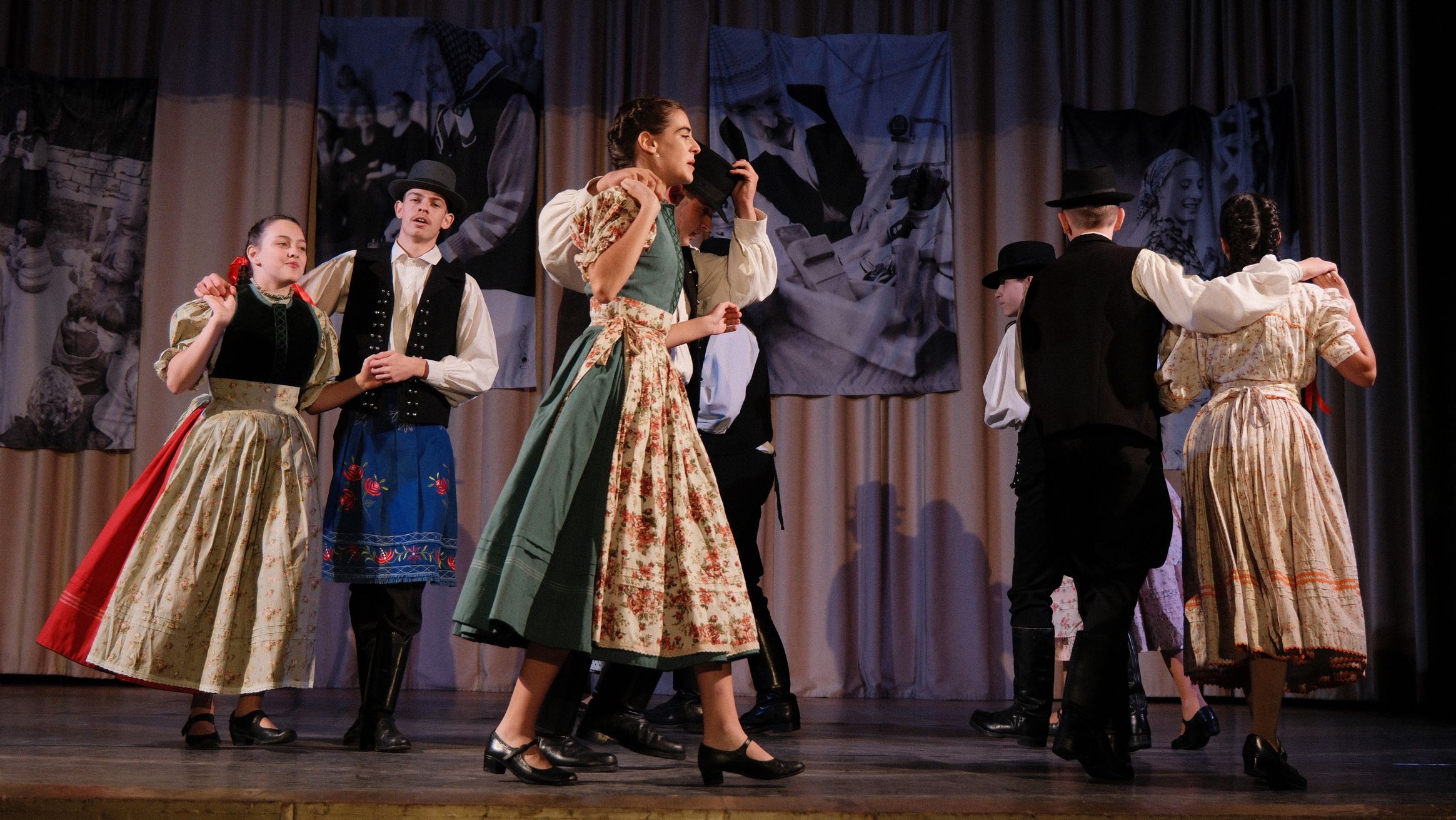 Ismét megszervezték a Csillagocska Gyermek és Ifjúsági Néptánctalálkozót