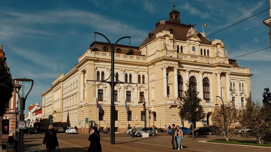 Hitel-átcsoportosítások Nagyváradon