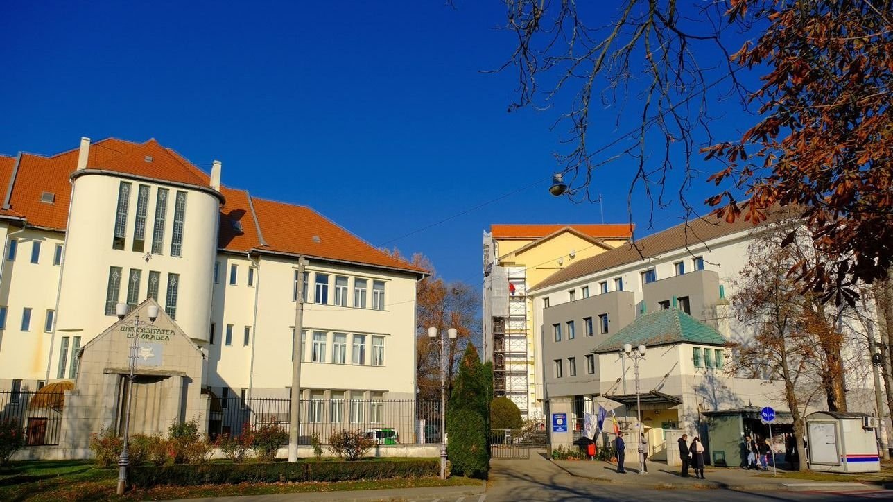 Közvetlenül választanak rektort