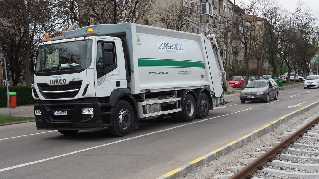 Zajlik a nagy méretű és veszélyes hulladékok elszállítása