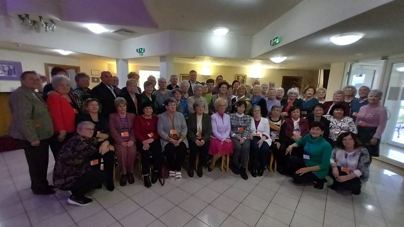 Borson szervezték meg a Kárpát-medencei magyar nyugdíjasok első fórumát