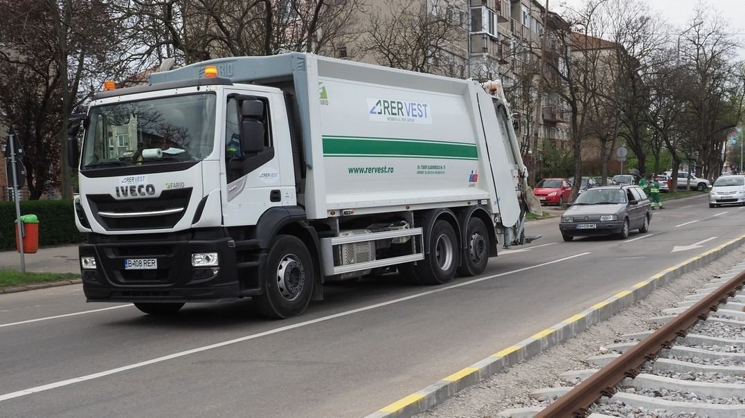 Zajlik a nagy méretű és veszélyes hulladékok elszállítása