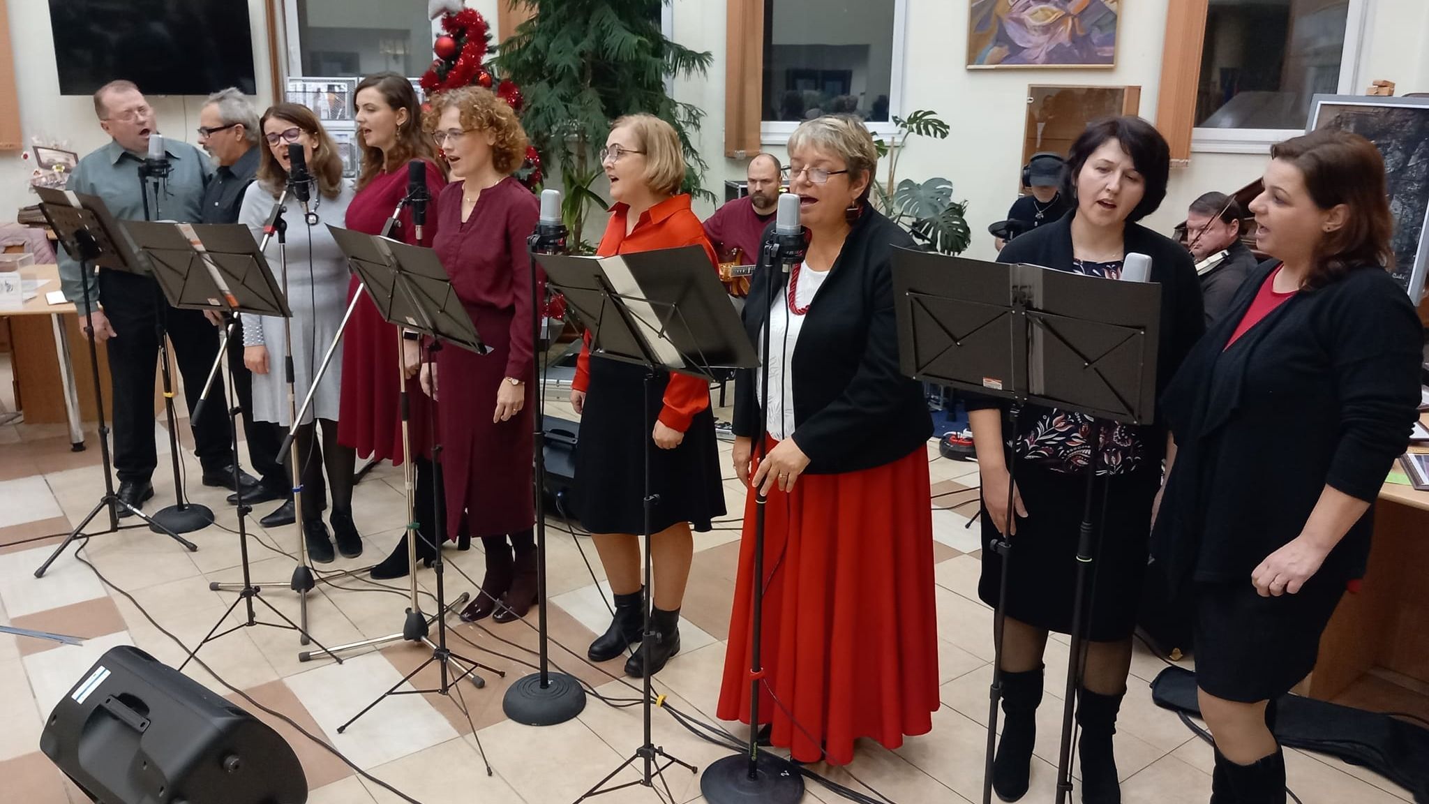  Karácsonyi művészeti vásárt szerveztek