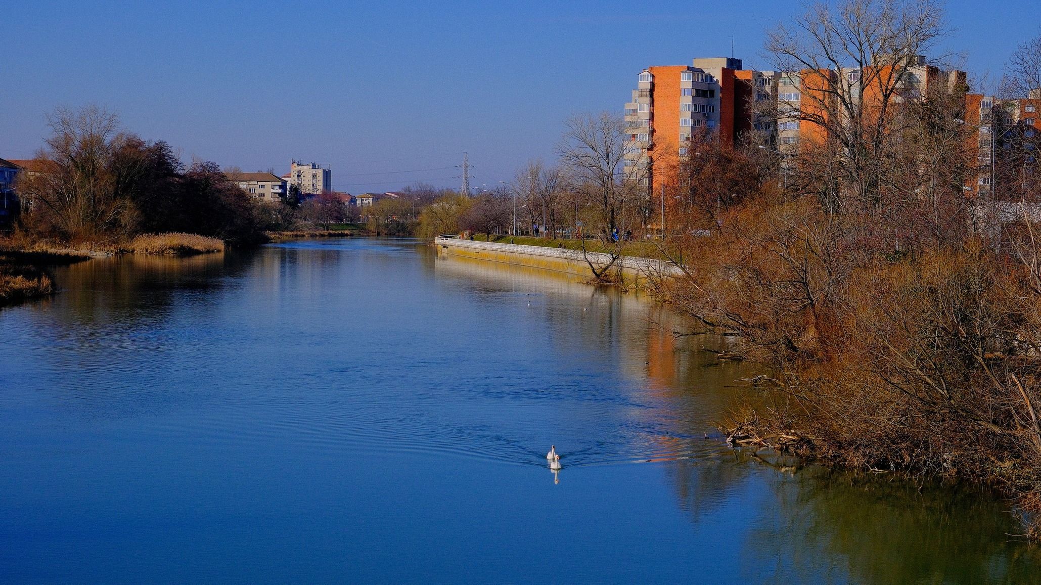 Árvízvédelmi készültséget rendeltek el több folyó vízgyűjtő medencéjére