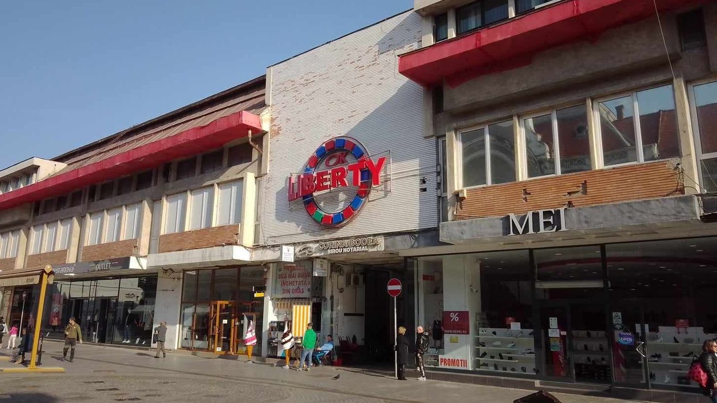 Brutalista stílusú épület újulhat meg Nagyváradon