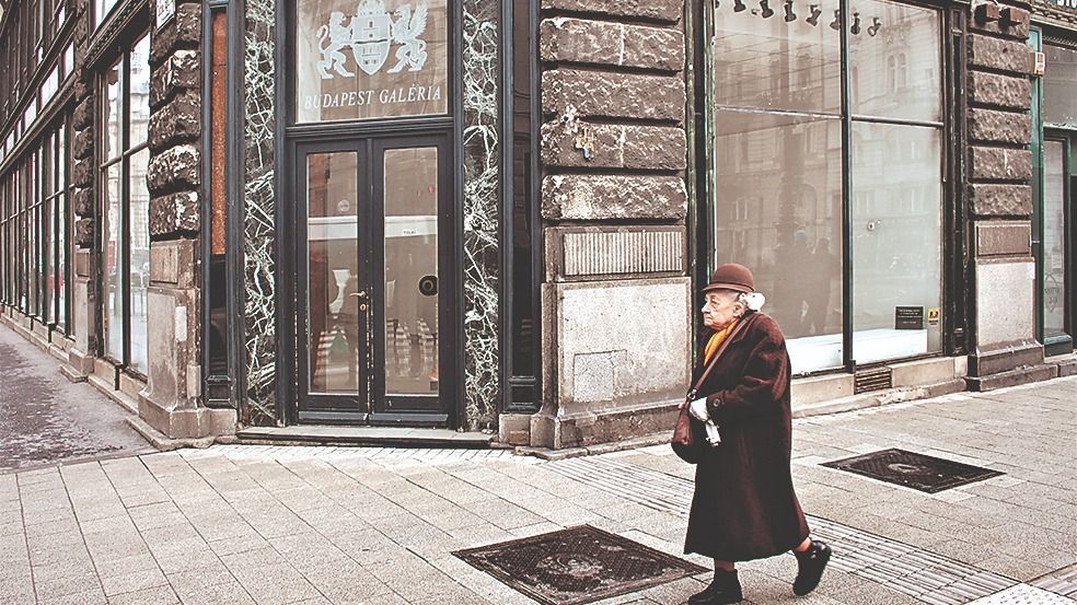 Váradi fotóművész alkotását állítják ki Szabadkán