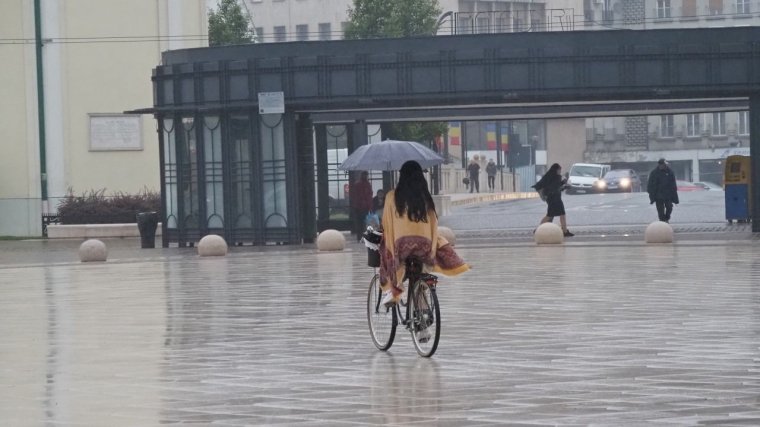 Erős szél és csapadék várható szerda reggelig az egész országban