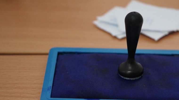 Alkotmányos az államelnök-választás előre hozására jogalapot teremtő törvénytervezet